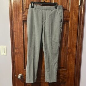 Uniqlo Women’s Gray Dress Pants